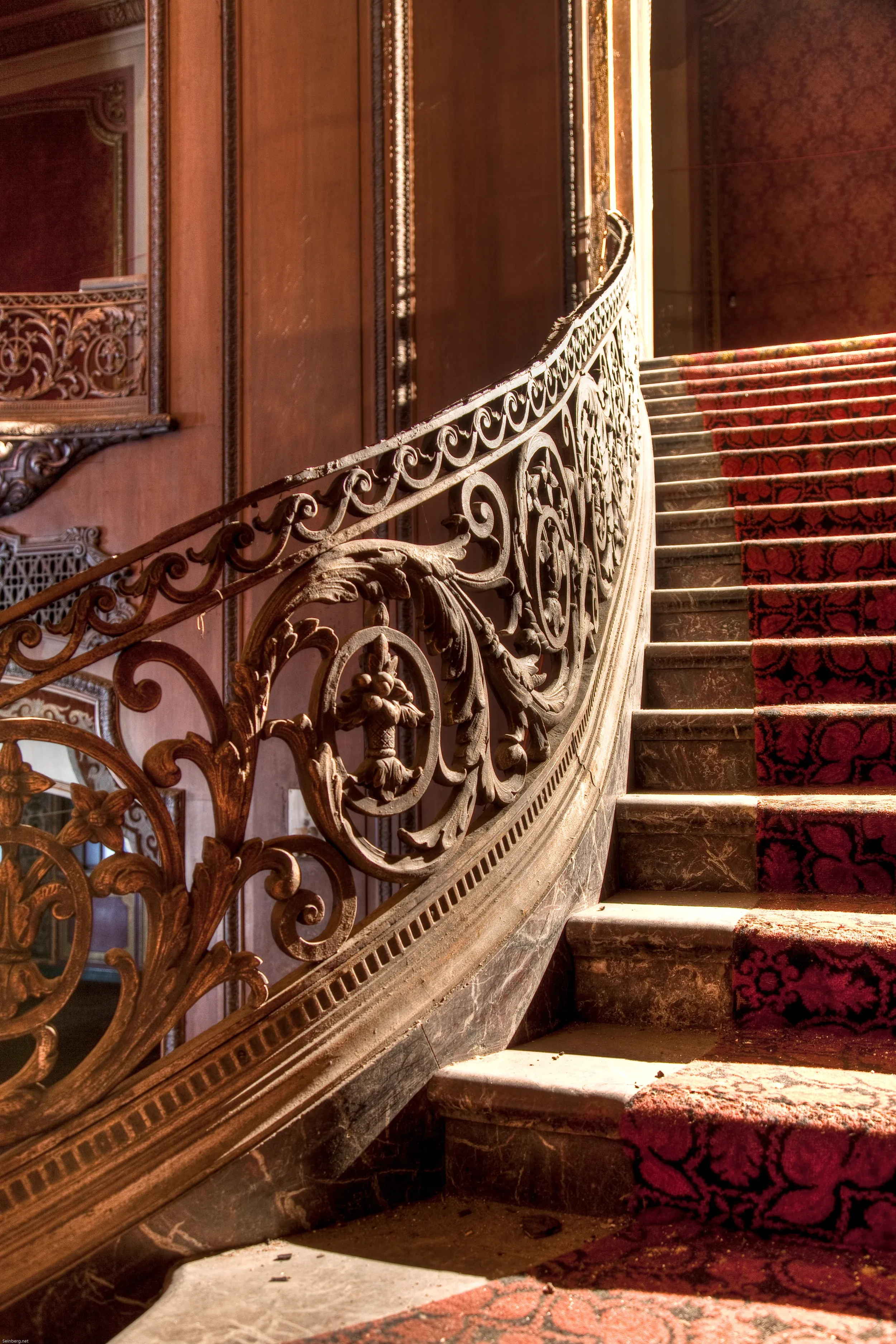 Kings Theatre interior