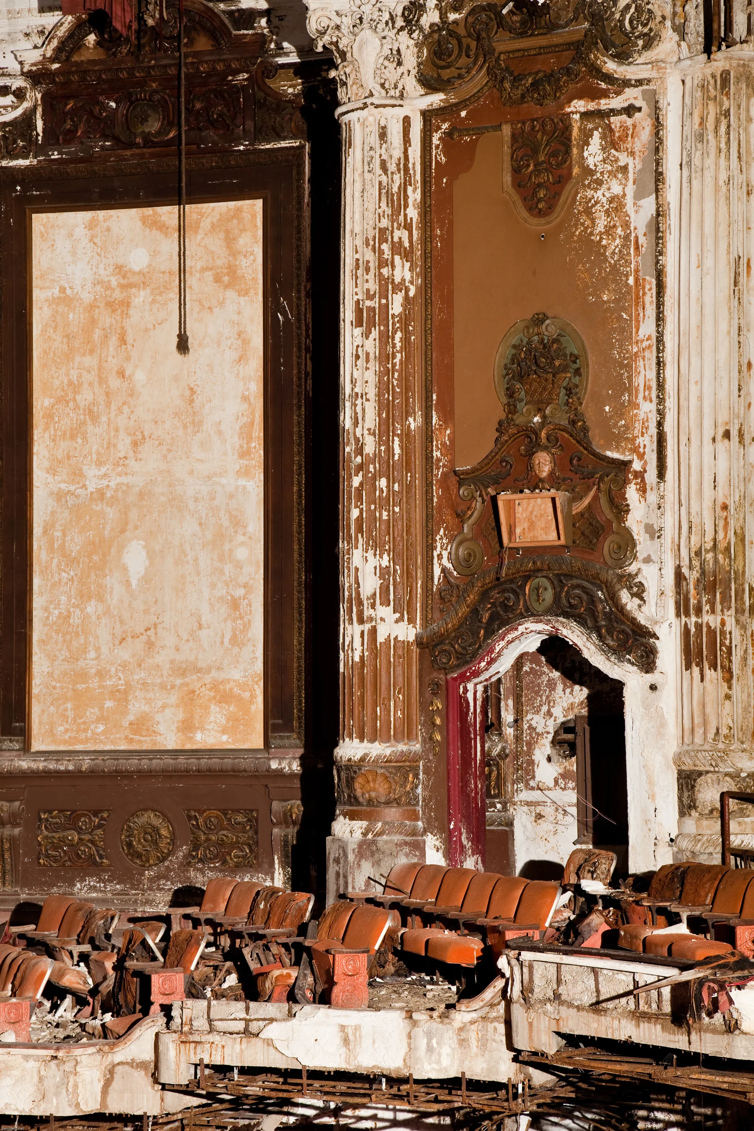 Kings Theatre proscenium