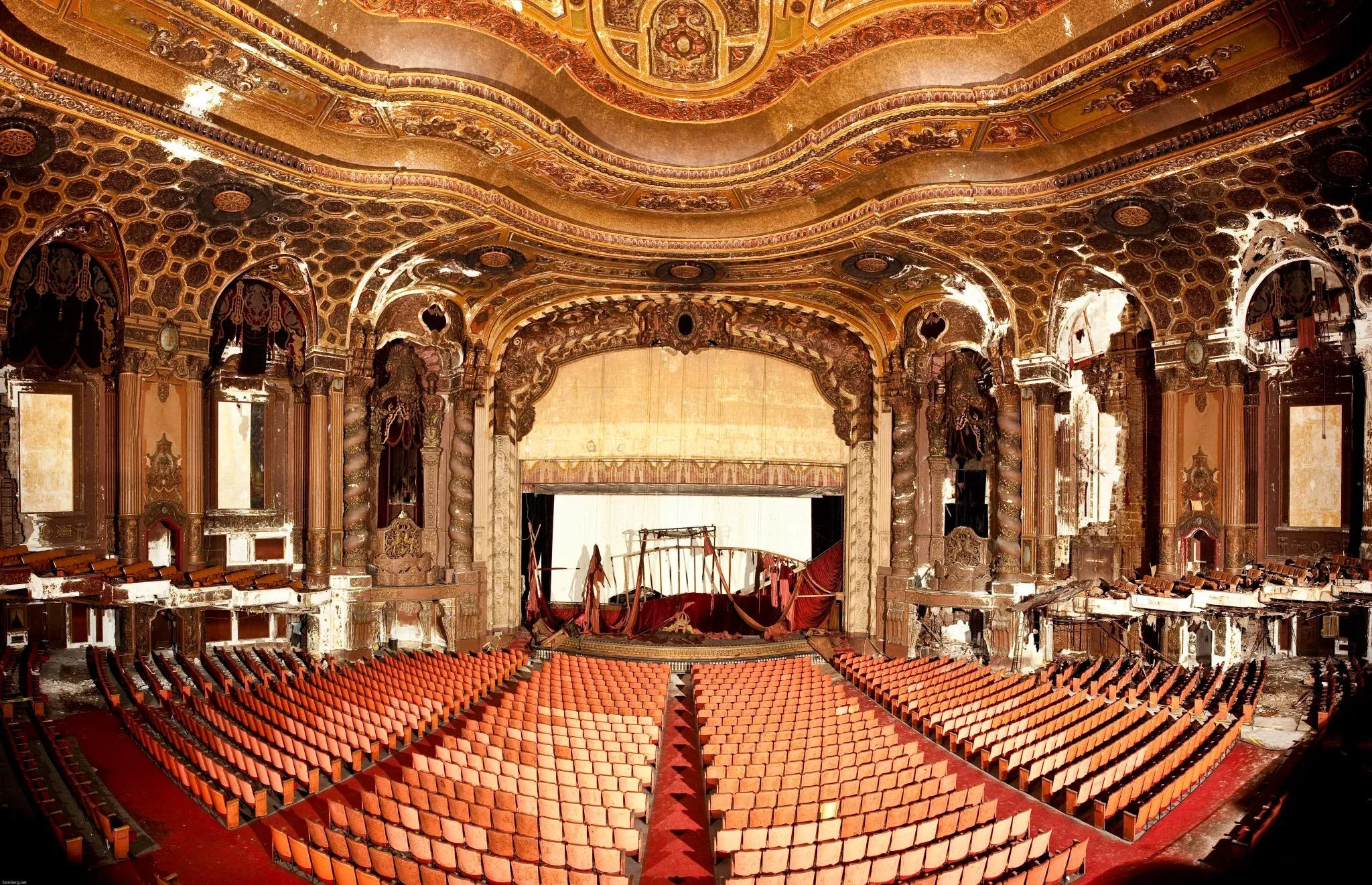 Kings Theatre plasterwork